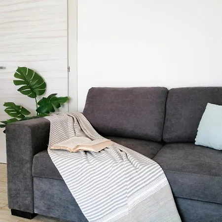 아파트 Holihome Gorycia House Frn *
